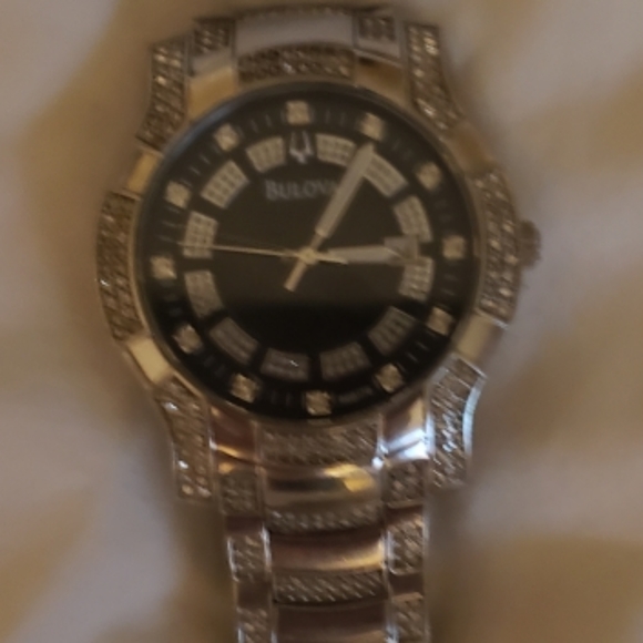 Watch - Picture 2 of 6